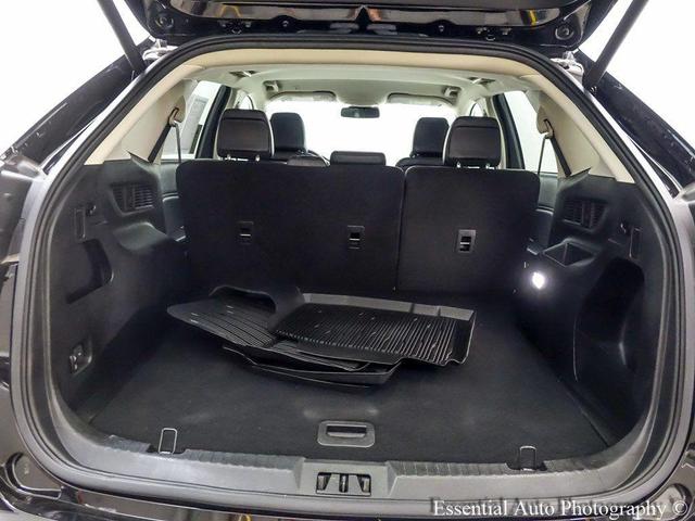 Photo of 2023 Agate Black Metallic Ford Edge