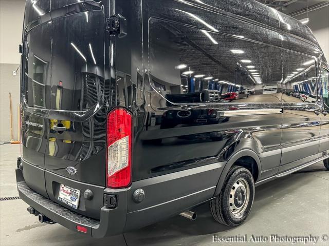 Photo of 2024 Agate Black Metallic Ford Transit-250