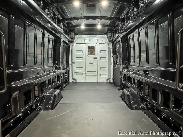 Photo of 2024 Agate Black Metallic Ford Transit-250
