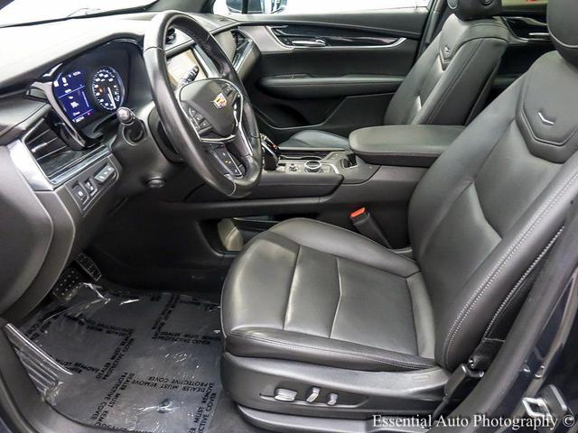 Photo of 2020 Shadow Metallic Cadillac XT5