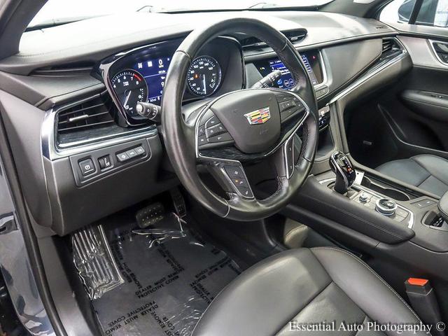 Photo of 2020 Shadow Metallic Cadillac XT5