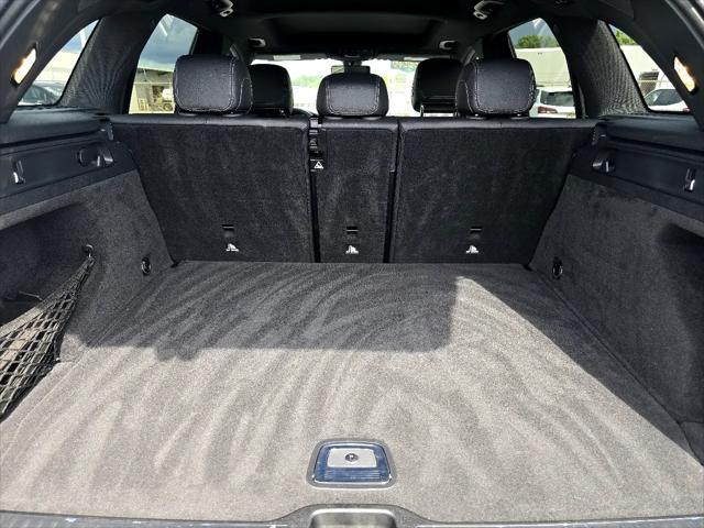 Photo of 2020 GRAY Mercedes-Benz GLC 300