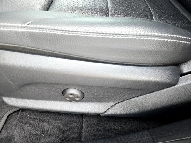 Photo of 2020 GRAY Mercedes-Benz GLC 300