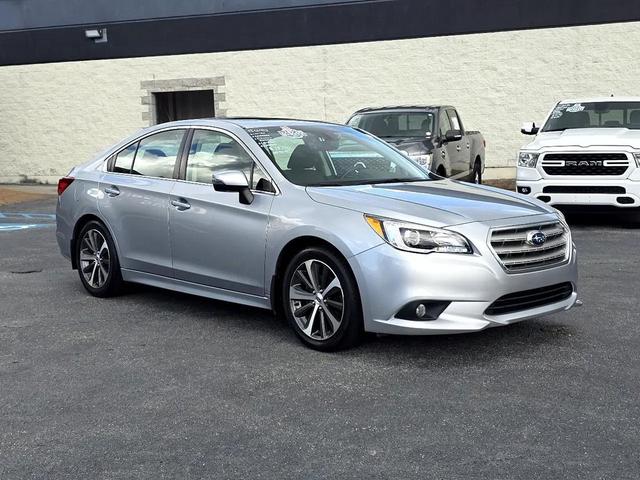 Photo of 2017 Ice Silver Metallic Subaru Legacy