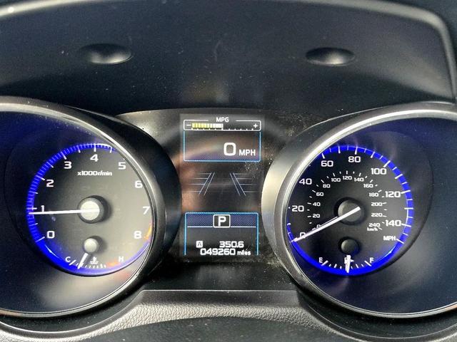 Photo of 2017 Ice Silver Metallic Subaru Legacy