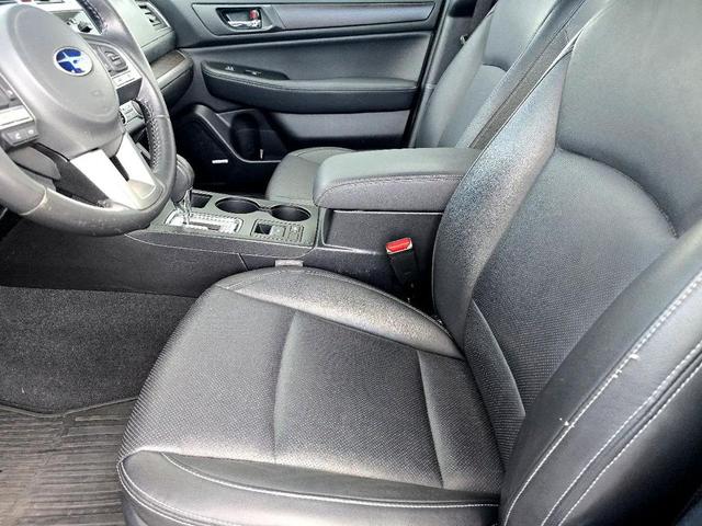 Photo of 2017 Ice Silver Metallic Subaru Legacy