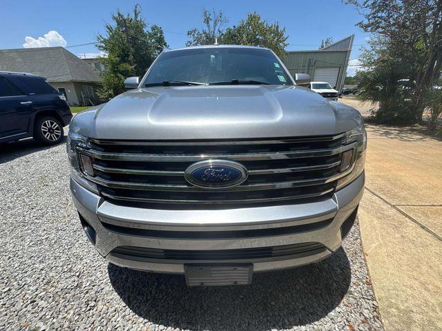 Photo of 2021 ICONIC SILVER METALLIC Ford Expedition