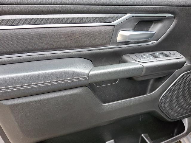 Photo of 2025 Billet Silver Metallic Clearcoat RAM 1500