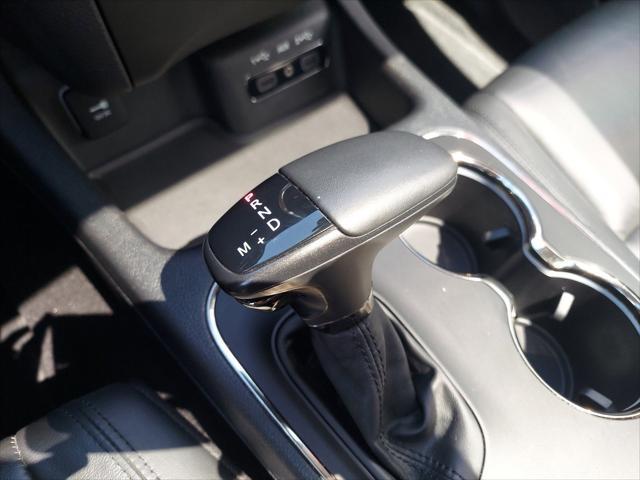 Photo of 2019 Granite Metallic Clearcoat Dodge Durango