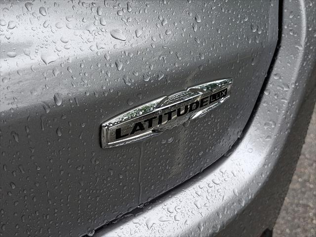 Photo of 2022 Billet Silver Metallic Clearcoat Jeep Compass