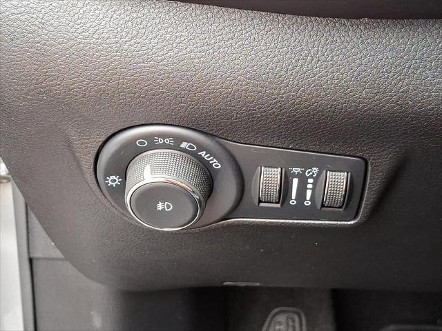 Photo of 2022 Billet Silver Metallic Clearcoat Jeep Compass