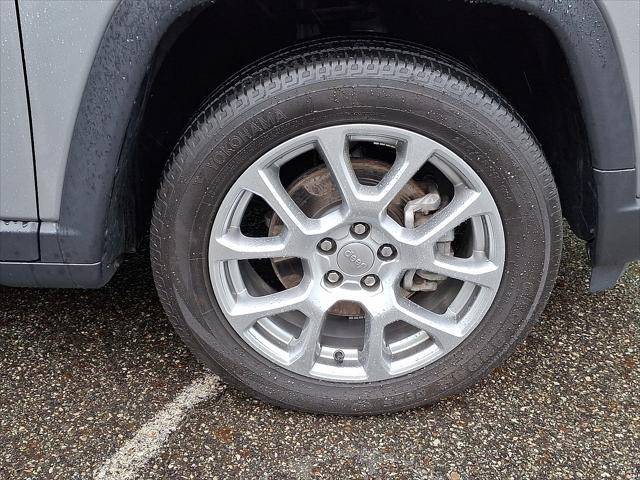 Photo of 2022 Billet Silver Metallic Clearcoat Jeep Compass