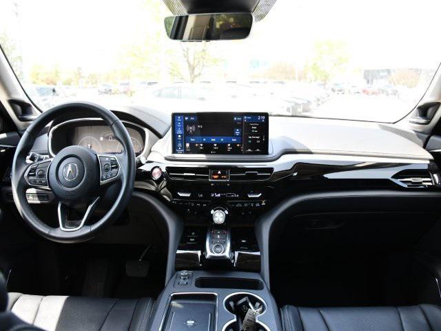 Photo of 2025 Majestic Black Pearl Acura MDX