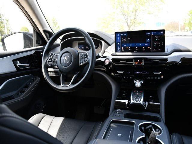 Photo of 2025 Majestic Black Pearl Acura MDX