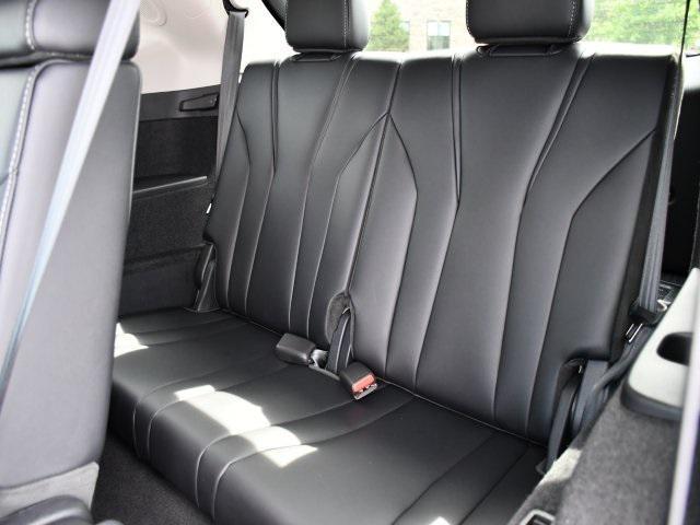 Photo of 2025 Majestic Black Pearl Acura MDX