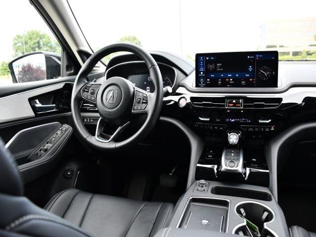 Photo of 2025 Majestic Black Pearl Acura MDX