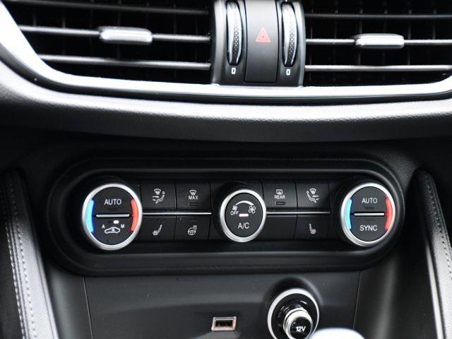 Photo of 2023 Vulcano Black Metallic Alfa Romeo Stelvio