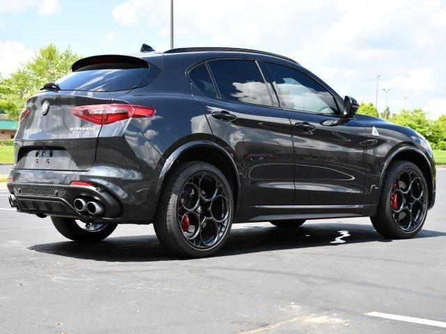 Photo of 2023 Vulcano Black Metallic Alfa Romeo Stelvio