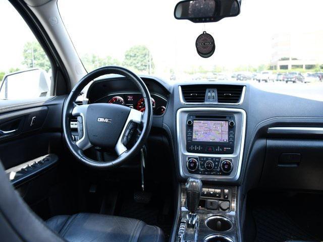 Photo of 2015 Quicksilver Metallic GMC Acadia