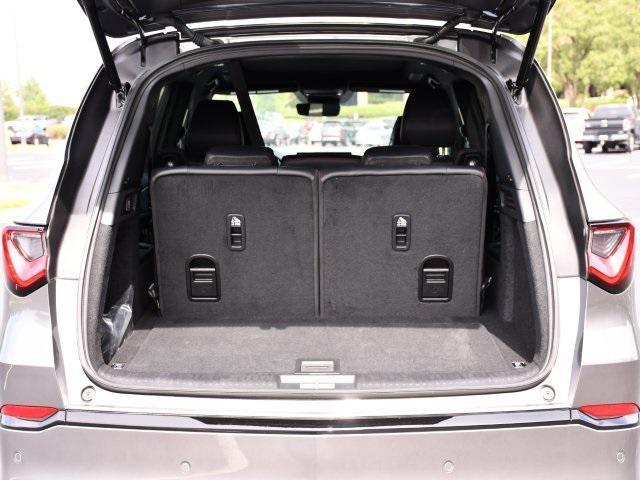 Photo of 2025 Liquid Carbon Metallic Acura MDX