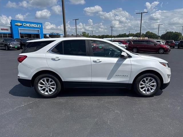 Photo of 2021 Iridescent Pearl Tricoat Chevrolet Equinox
