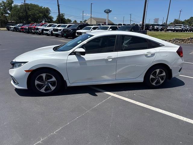 Photo of 2020 Platinum White Pearl Honda Civic