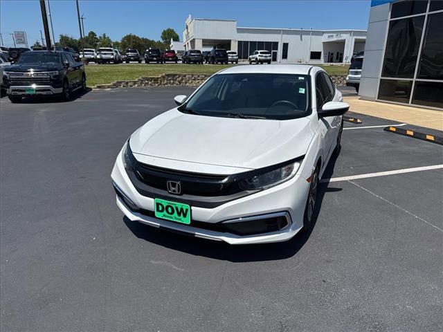 Photo of 2020 Platinum White Pearl Honda Civic