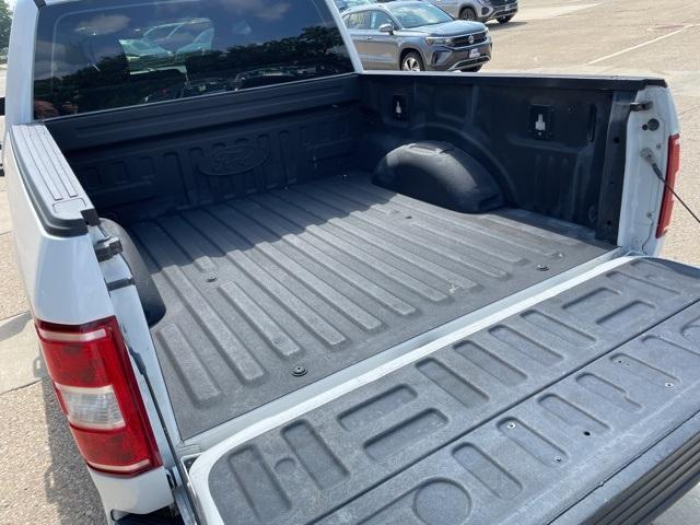Photo of 2019 Oxford White Ford F-150