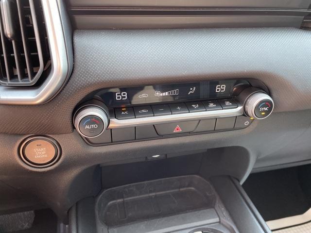Photo of 2024 Ingot Blue Metallic Mazda CX-50