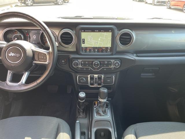 Photo of 2021 Black Clearcoat Jeep Gladiator