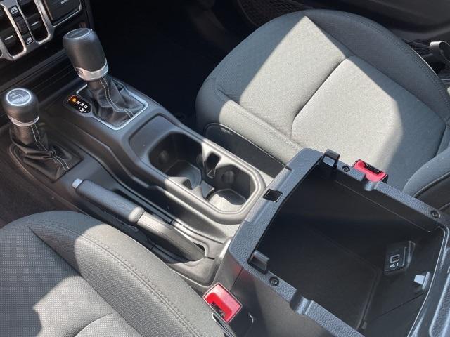 Photo of 2021 Black Clearcoat Jeep Gladiator