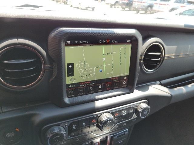 Photo of 2023 Black Clearcoat Jeep Wrangler