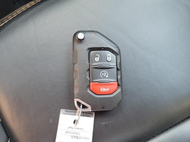 Photo of 2023 Black Clearcoat Jeep Wrangler
