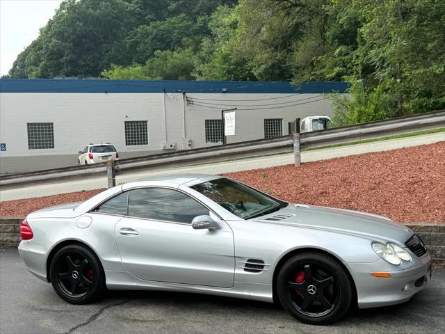 Photo of 2003 Silver Mercedes-Benz SL-Class