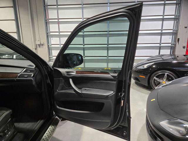 Photo of 2012 Black BMW X5