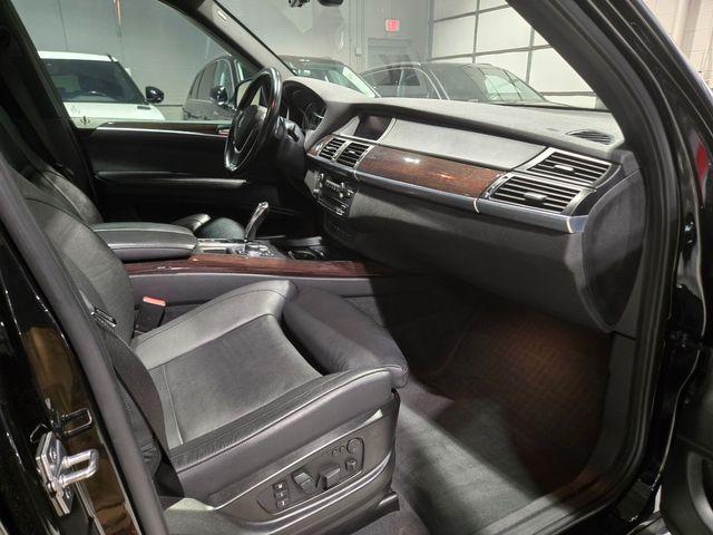 Photo of 2012 Black BMW X5