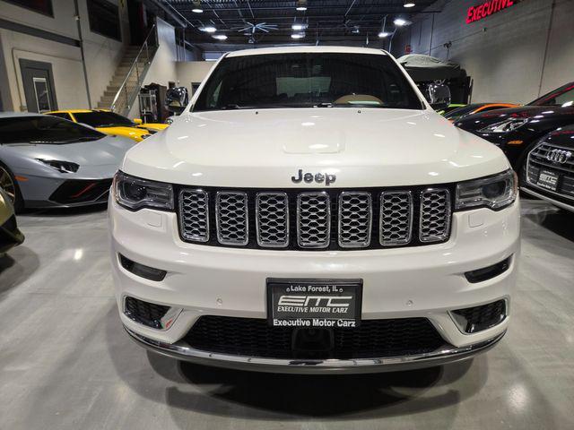 Photo of 2018 Ivory 3-Coat Jeep Grand Cherokee