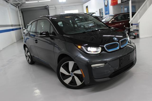 Photo of 2018 GRAY BMW i3