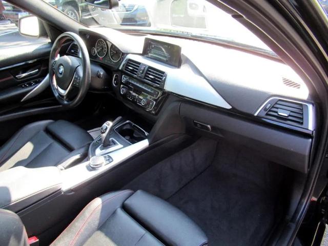 Photo of 2016 Black BMW 328