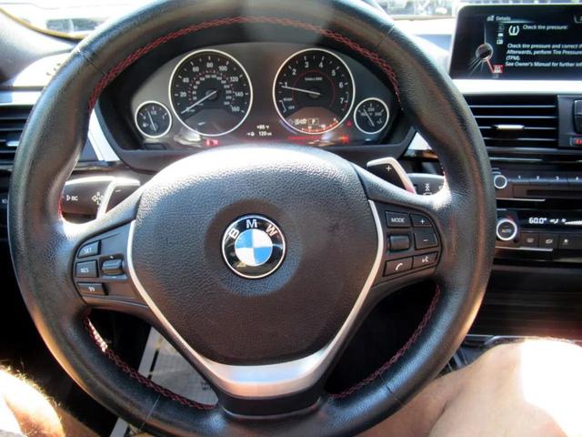 Photo of 2016 Black BMW 328