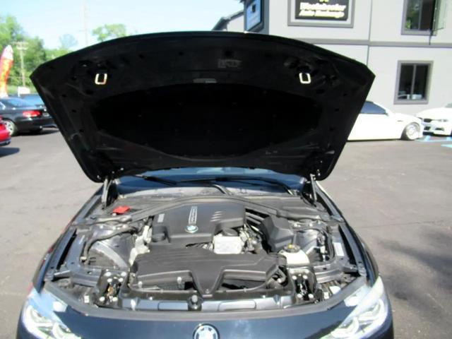 Photo of 2016 Black BMW 328