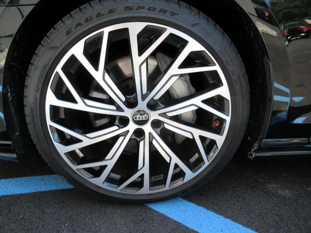 Photo of 2022 Mythos Black Metallic Audi A8