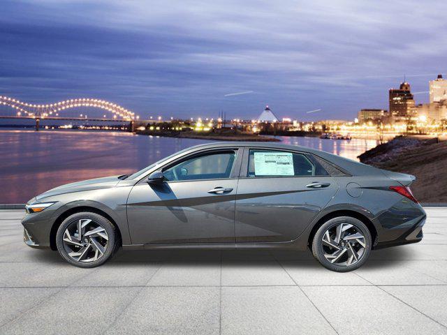 Photo of 2025 Amazon Gray Hyundai ELANTRA