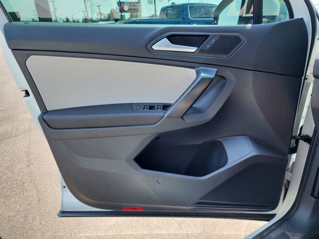 Photo of 2021 Pure White Volkswagen Tiguan