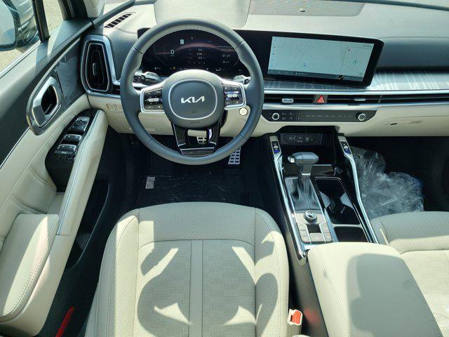 Photo of 2025 Wolf Gray Kia Sorento