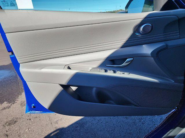 Photo of 2025 Intense Blue Hyundai ELANTRA