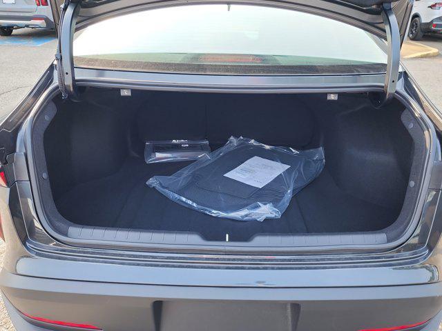 Photo of 2025 Interstellar Gray Kia K4
