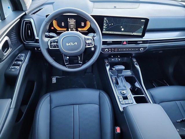 Photo of 2025 Ebony Black Kia Sorento