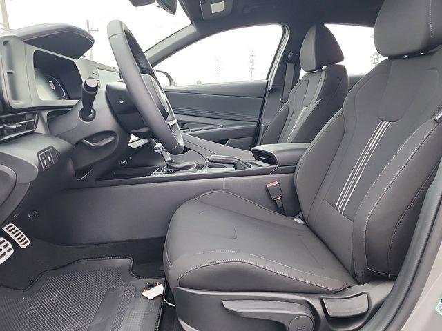 Photo of 2025 Fluid Metal Hyundai ELANTRA