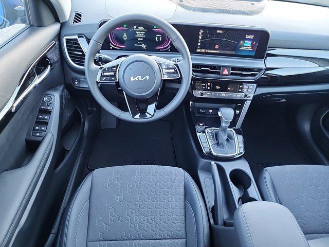 Photo of 2025 Neptune Blue Kia Seltos